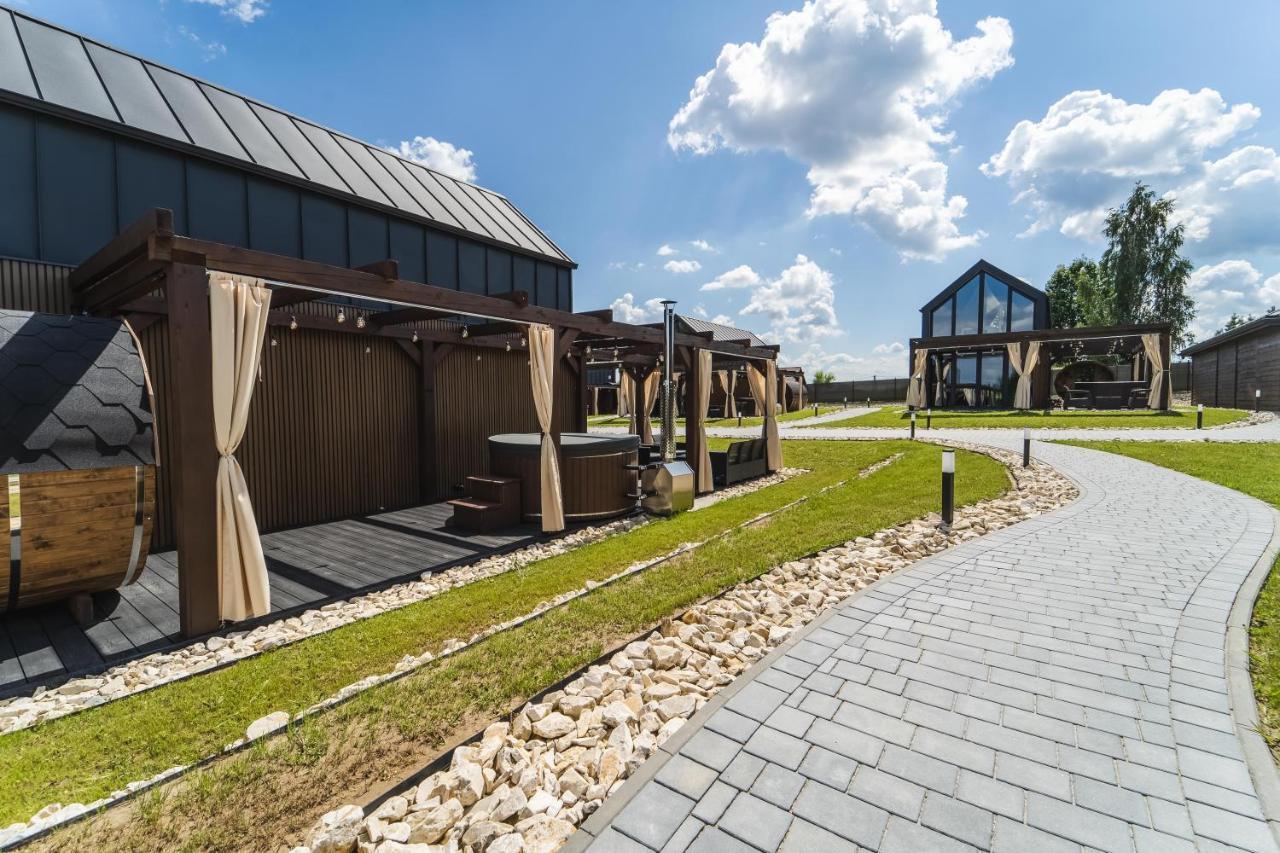 Village Resort Sauna & Jacuzzi & Netflix Tworkowa Kültér fotó