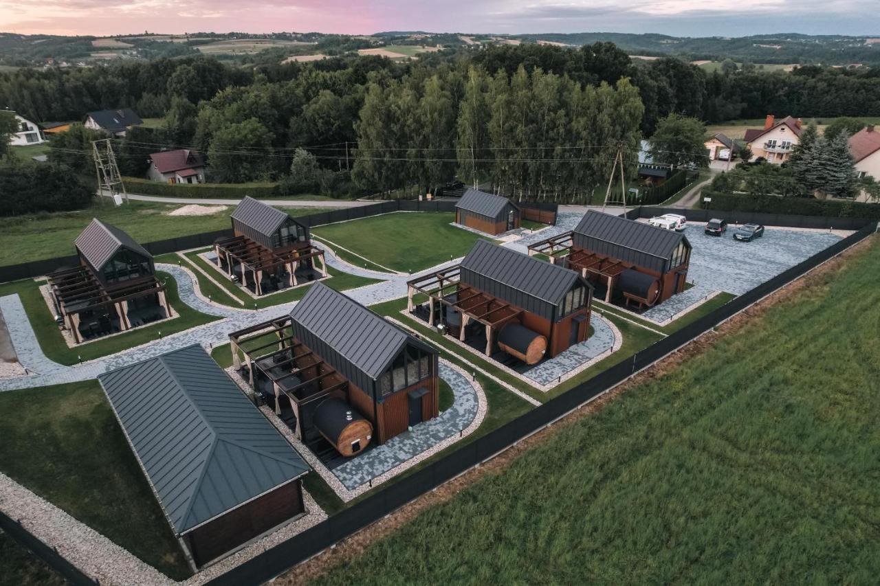 Village Resort Sauna & Jacuzzi & Netflix Tworkowa Kültér fotó