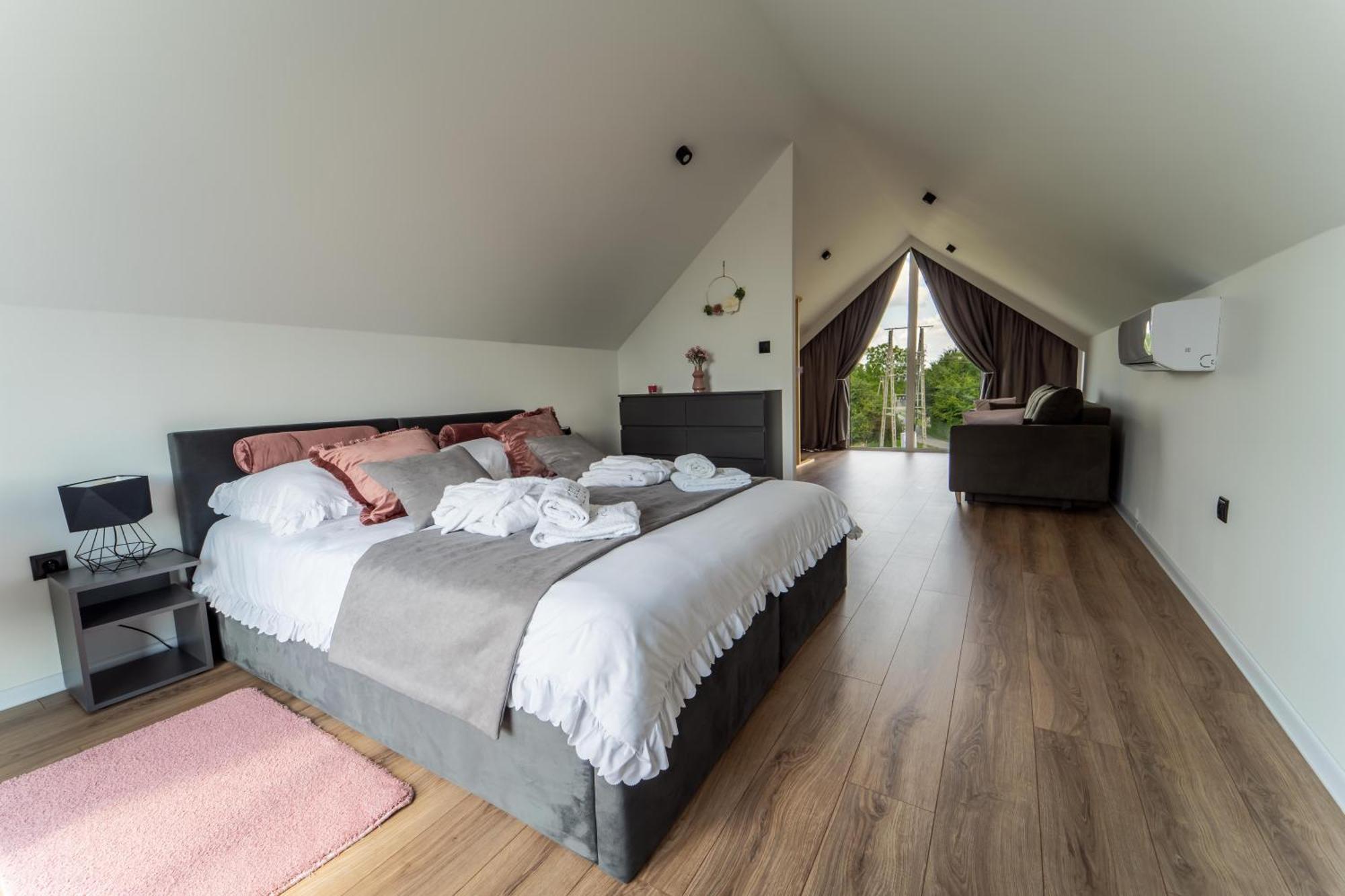 Village Resort Sauna & Jacuzzi & Netflix Tworkowa Szoba fotó