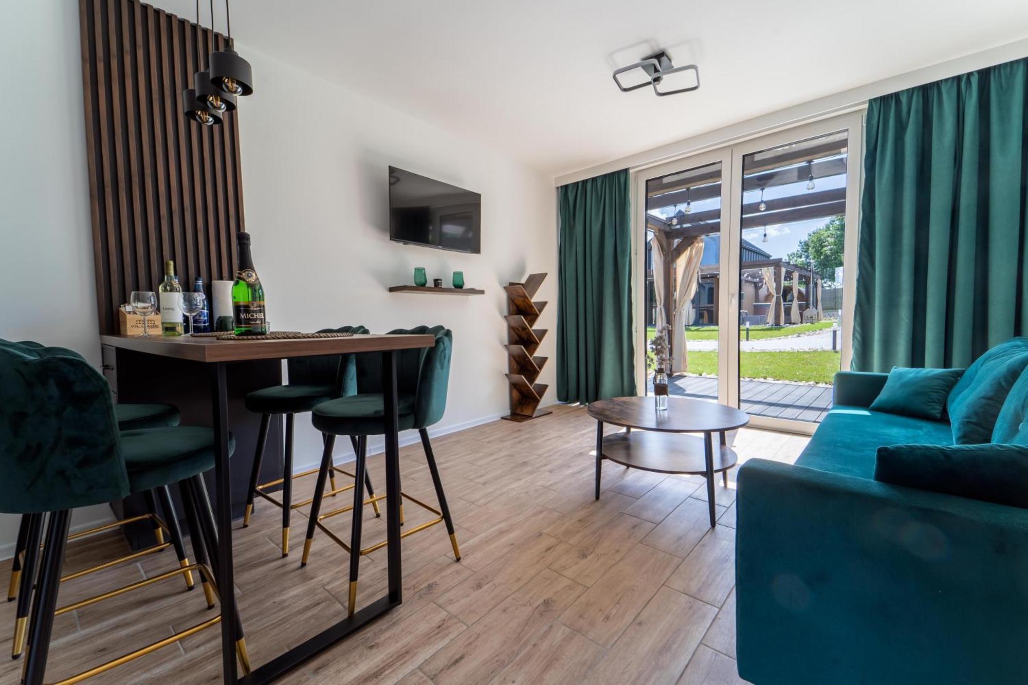 Village Resort Sauna & Jacuzzi & Netflix Tworkowa Szoba fotó